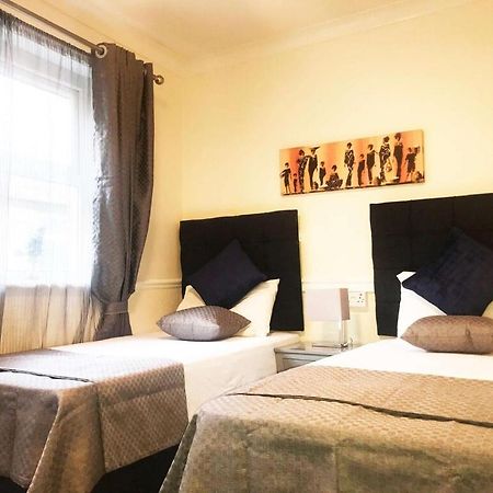Mars Hotel Seaview Blackpool Esterno foto