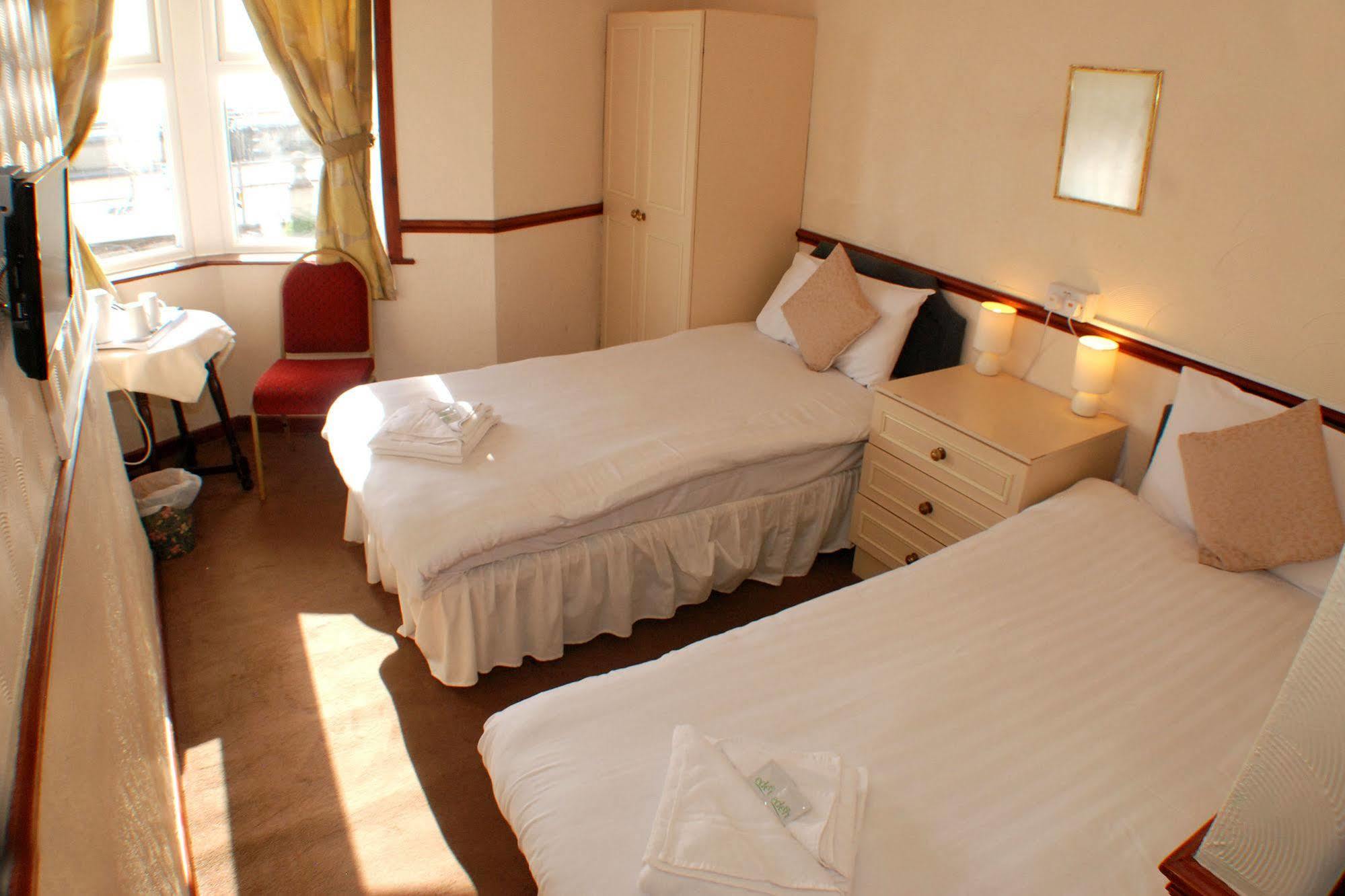 Mars Hotel Seaview Blackpool Esterno foto